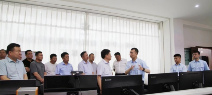 伊金霍洛旗委副书记、、旗长吴云一行到红庆河煤矿督导查抄