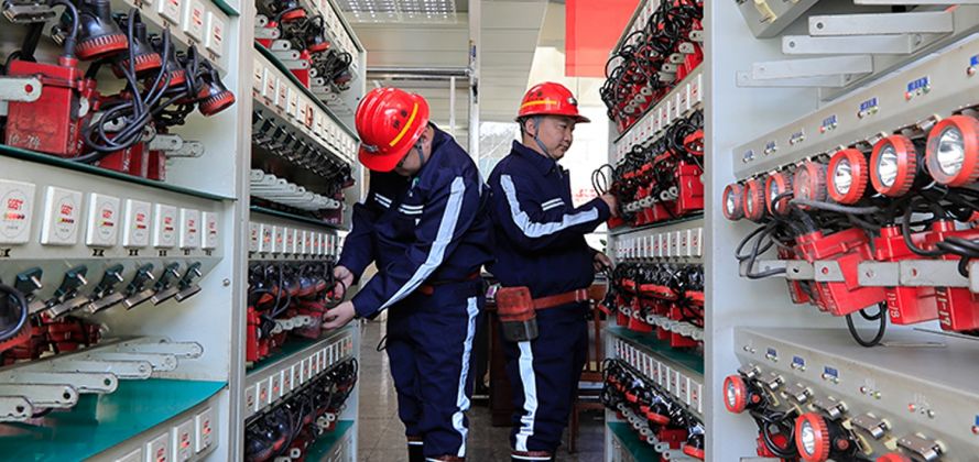 全国碳排放权买卖市场将启动上线买卖 选择发电行业为突破口